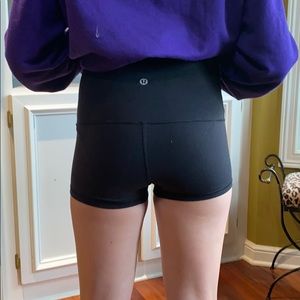 LULULEMON spandex!
